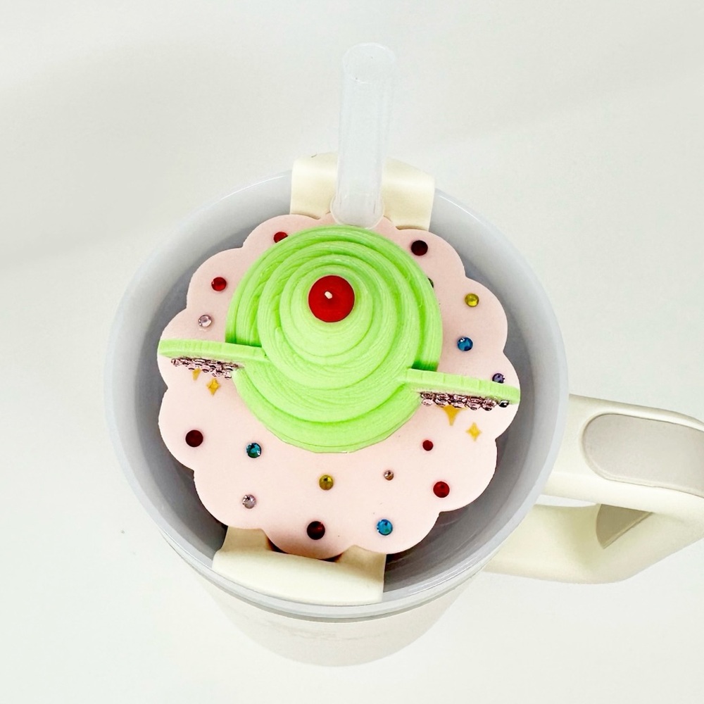 JustJessFashions Star Wars Grogu Cupcake 40oz Stanley Cup Topper